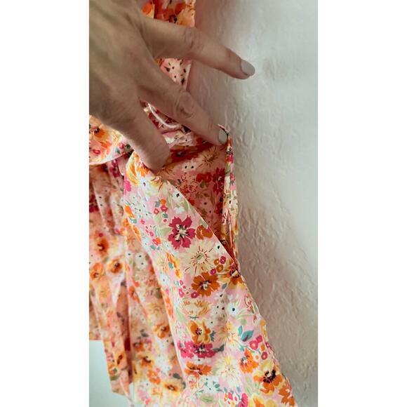 Fate Women's Floral Button Front Romper Elastic Waist Puff Sleeve Tie Belt NWT M - Picture 7 of 13